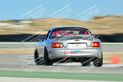 media/Dec-13-2025-Extreme Speed (Sat) [[d129ecb0b9]]/Beginner/Session 2 (Turn 4)/